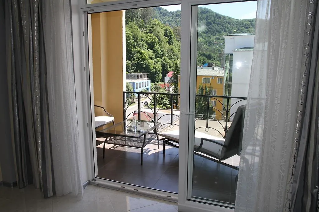 Apartment At Sunset Kvariati